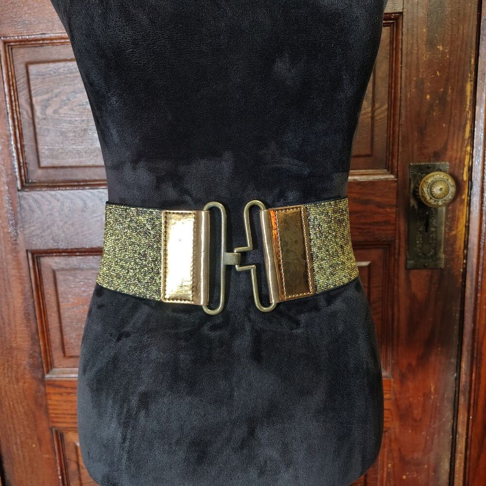 Mob Wife Wide Elastic Gold Sparkly Leopard Print Belt W Interlocking Buckle
